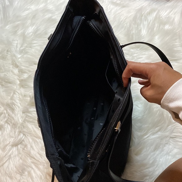 Kate Spade Tote - Picture 4 of 6